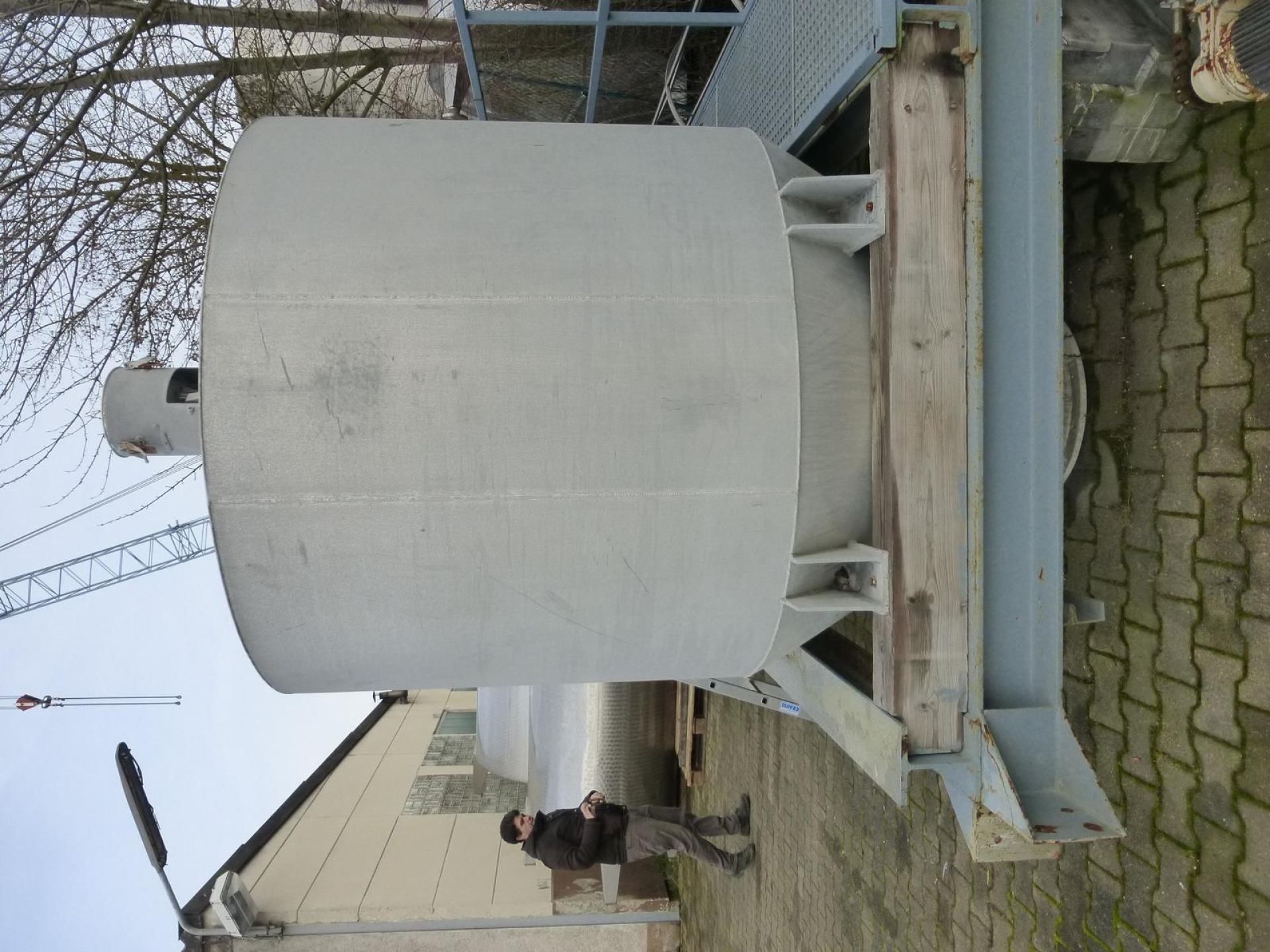Lagersilos aus Aluminium, (Kunststoffgranulat) (4)