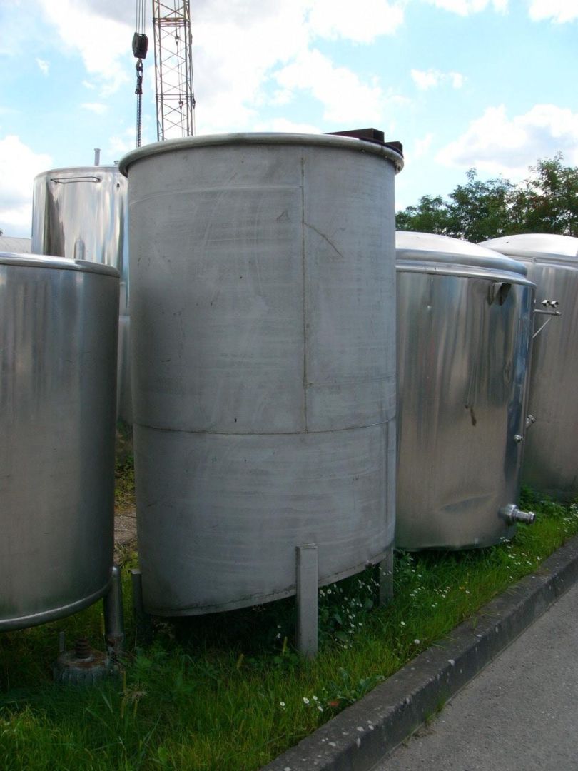 V4A - Beh&auml;lter auf 4 Profilf&uuml;&szlig;en stehend, - gebrau (1)