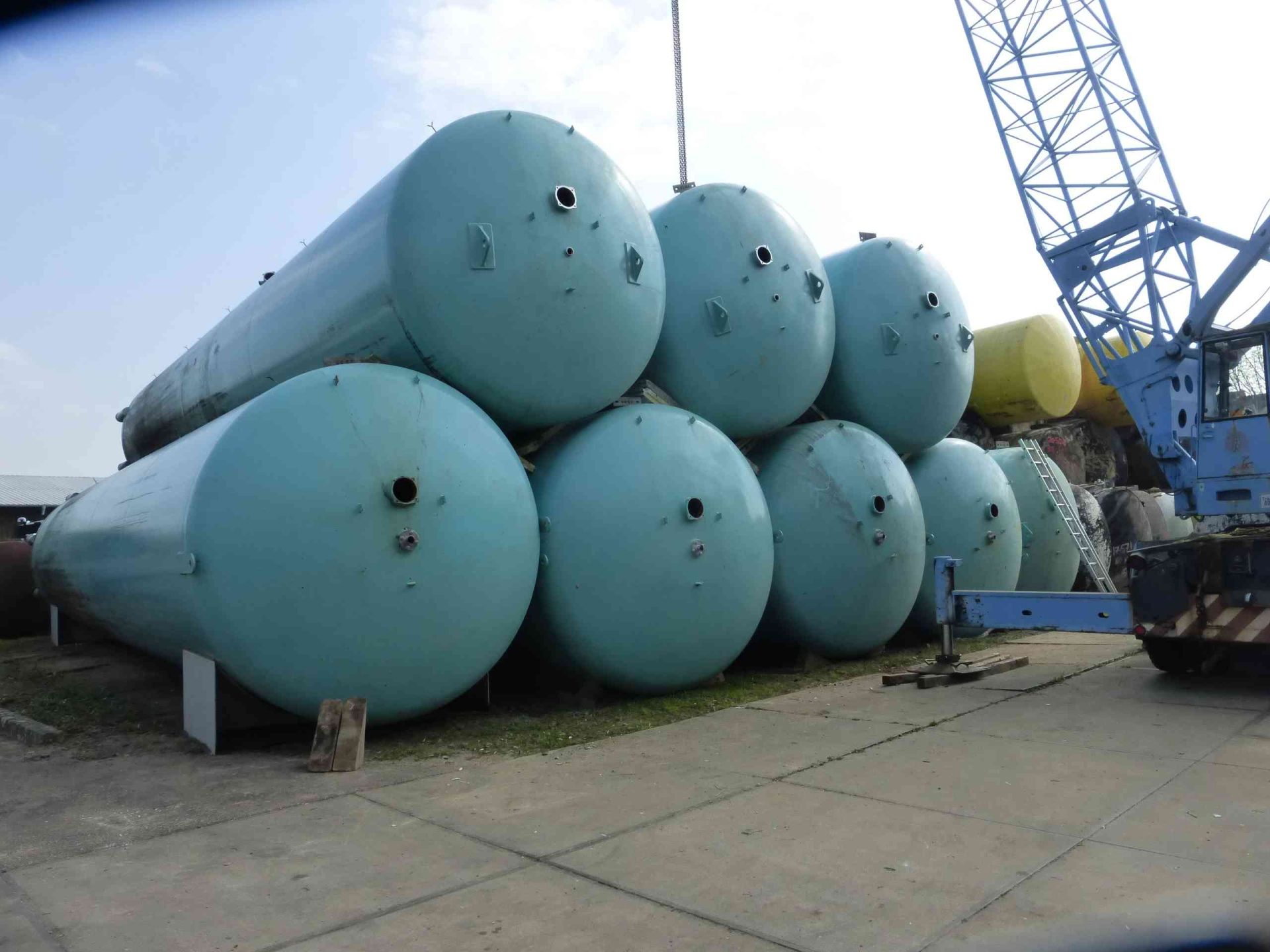 Druckbeh&auml;lter aus Stahl, ehem. Weinlagertanks (1)