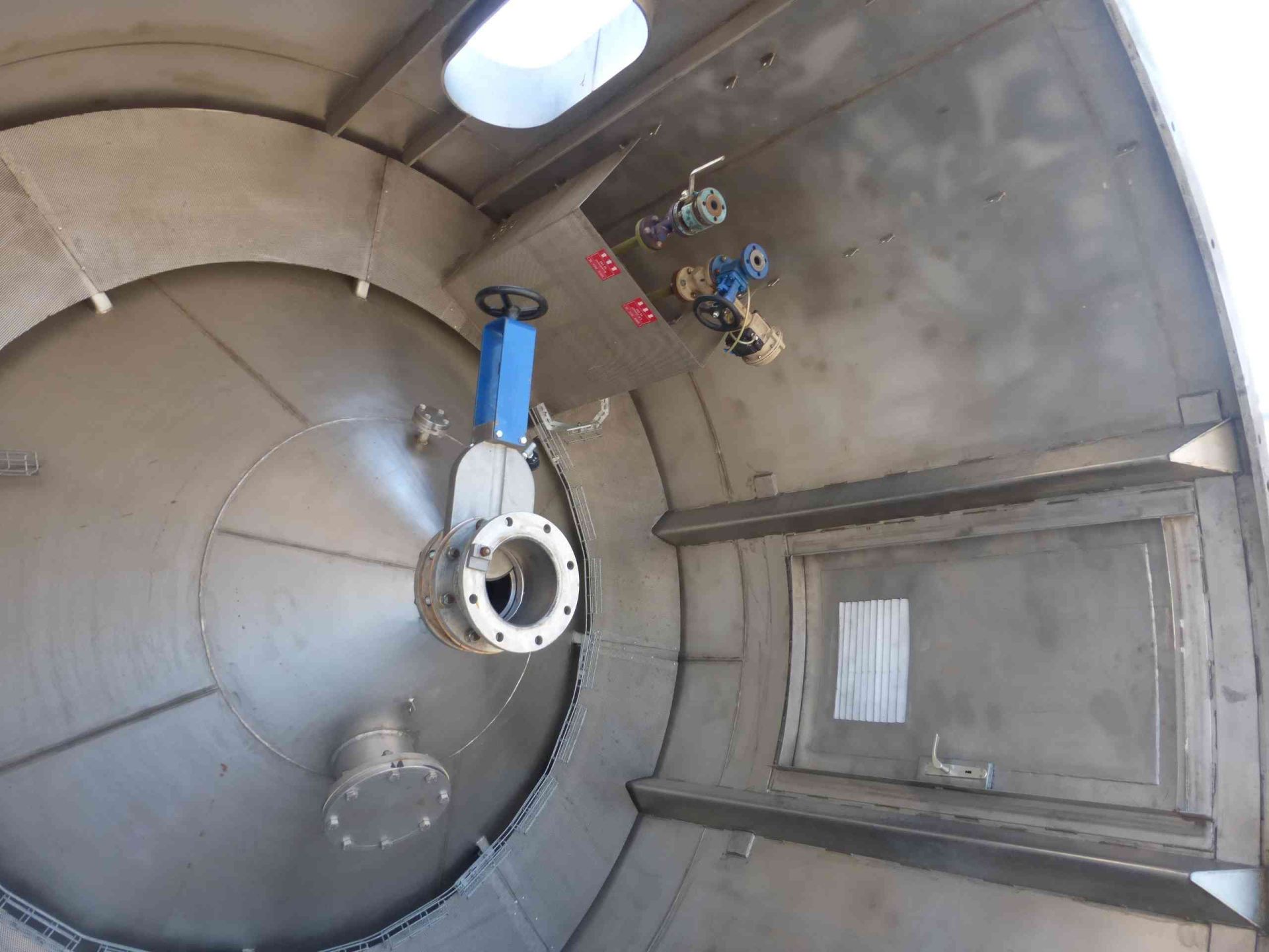 Lagersilo aus Edelstahl, Kunststoffgranulat-Silo (4)