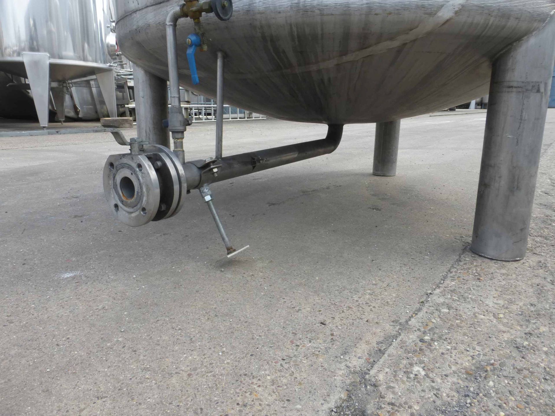 Rührwerksbehälter aus Edelstahl (V2A), stehend (2)