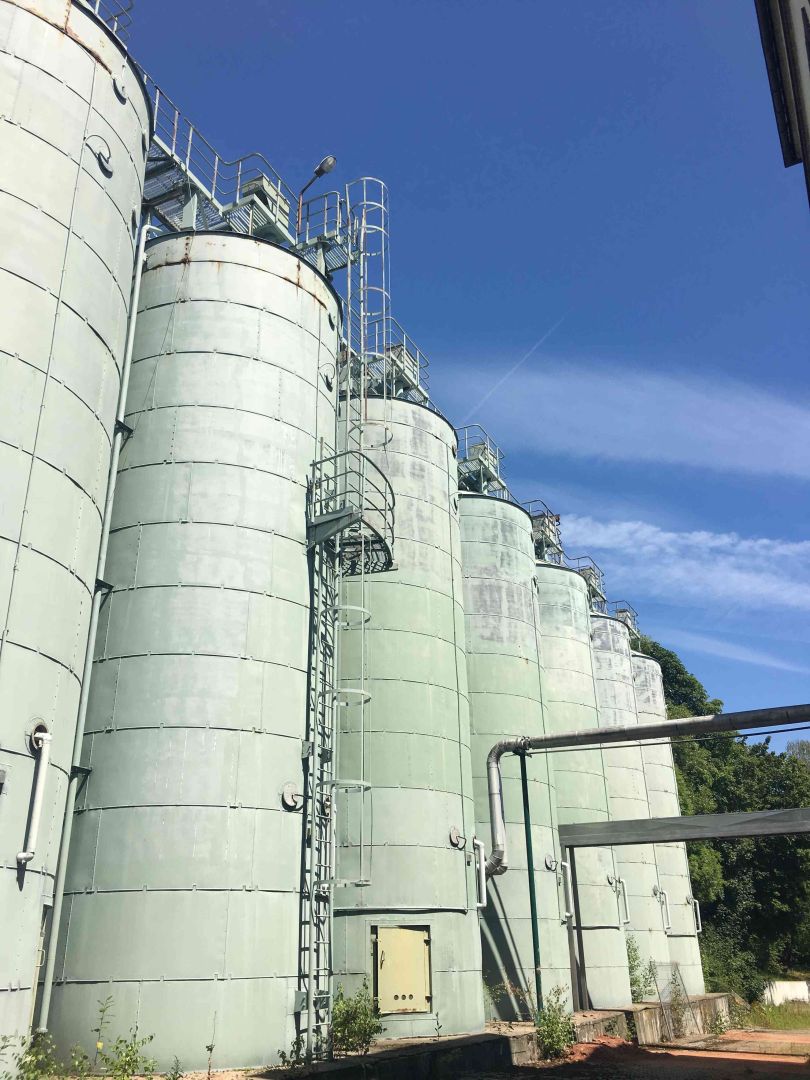 Druckbehälter aus Edelstahl, isoliert (fr. 20-802) (2)