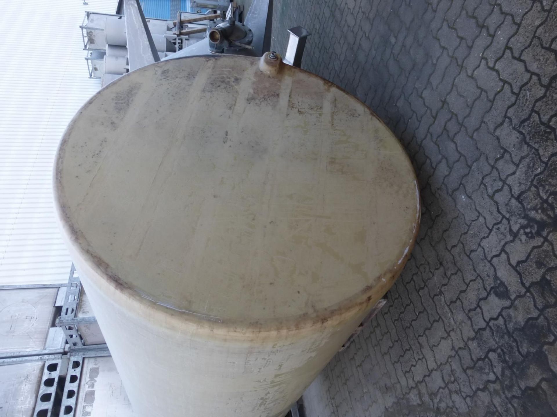 Lagerbehälter aus GFK, Flachbodenbehälter (2)