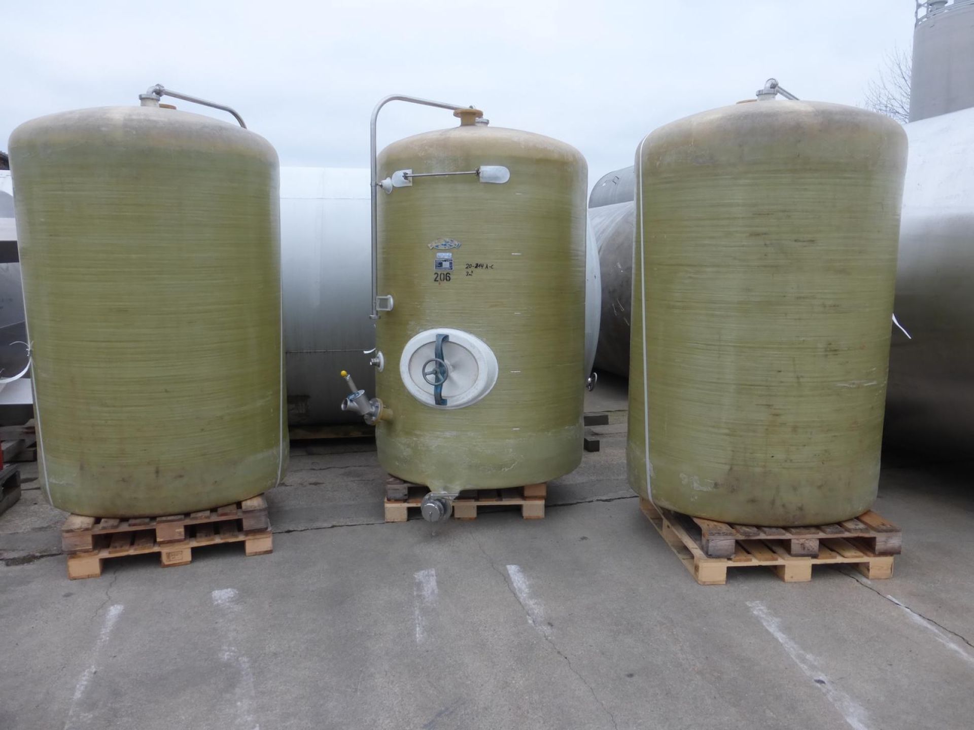 Lagerbeh&auml;lter aus GFK, Flachboden (1)