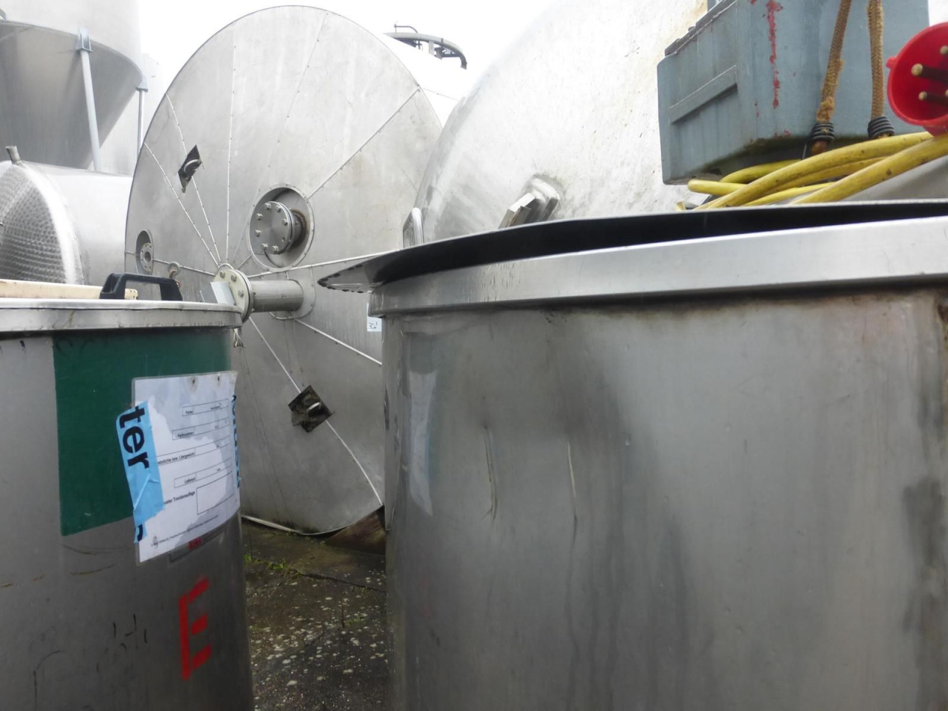 Rührwerksbehälter aus Edelstahl (V2A), stehend (2)