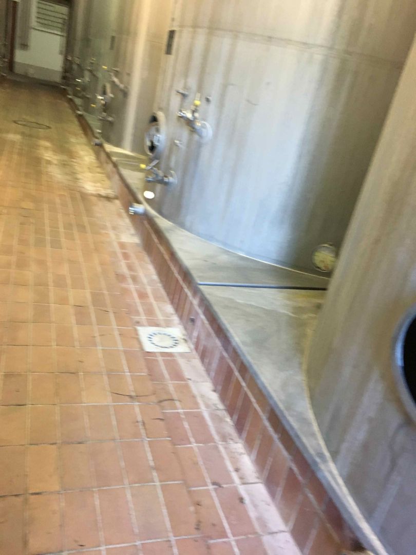 Lagerbehälter aus Edelstahl V2A, Flachboden (3)