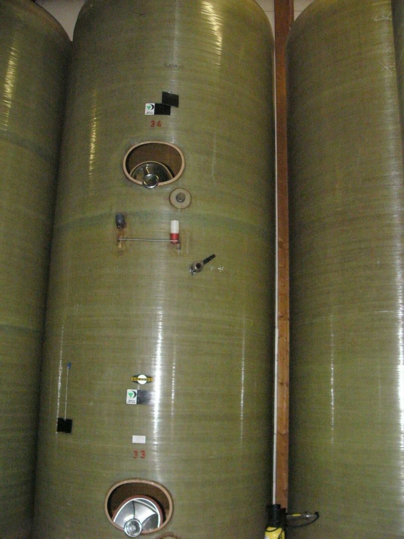 GFK - Flachbodenbeh&auml;lter -gebraucht- Beh&auml;lter unte (1)