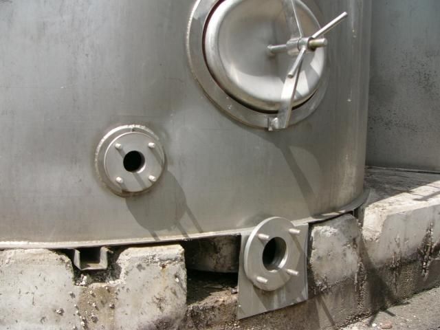 Edelstahl-Flachbodenbehälter aus V2A (5)