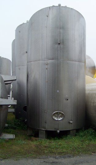 Auf 6 Füßen stehender VA-Tank -gebraucht- Behälter (2)