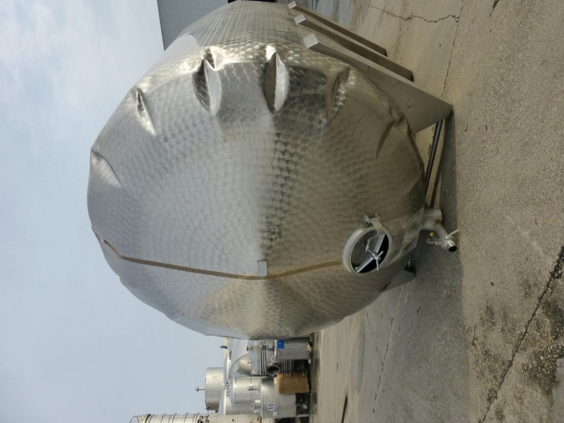 Lagerbeh&auml;lter aus Edelstahl (V2A), liegend (1)