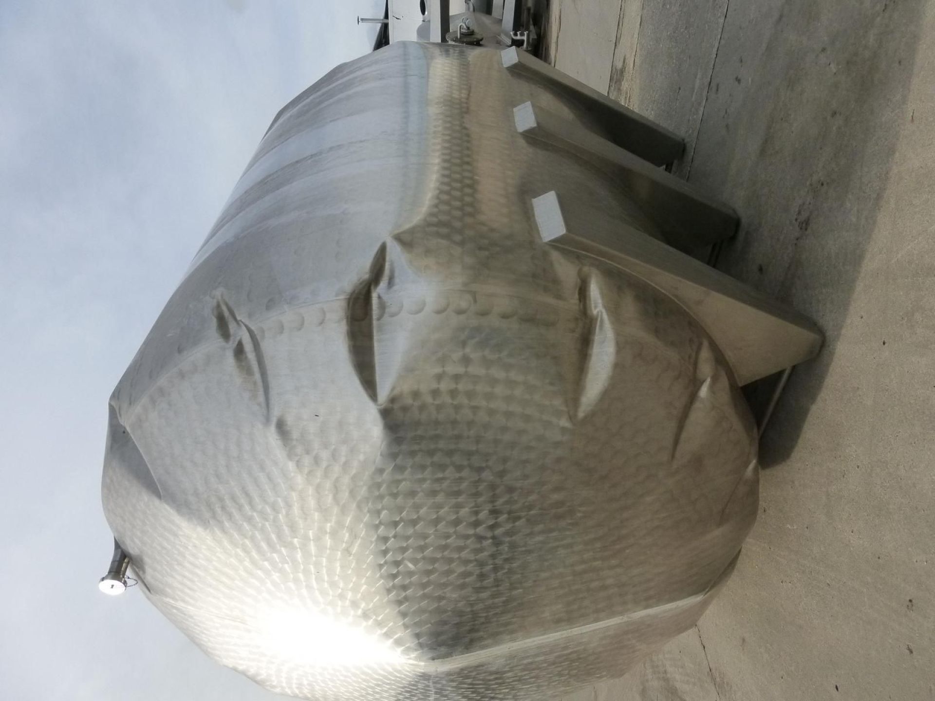 Lagerbehälter aus Edelstahl (V2A), liegend (2)