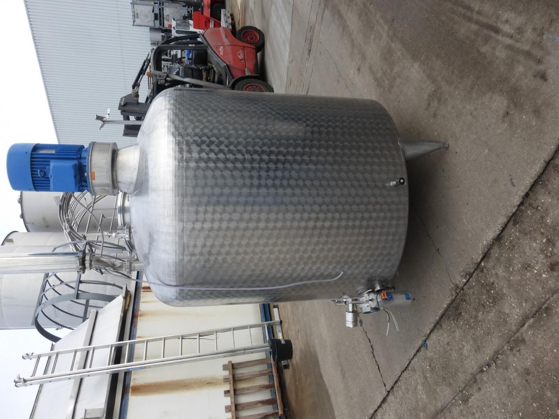 Rührwerksbehälter aus Edelstahl (V2A), stehend (2)