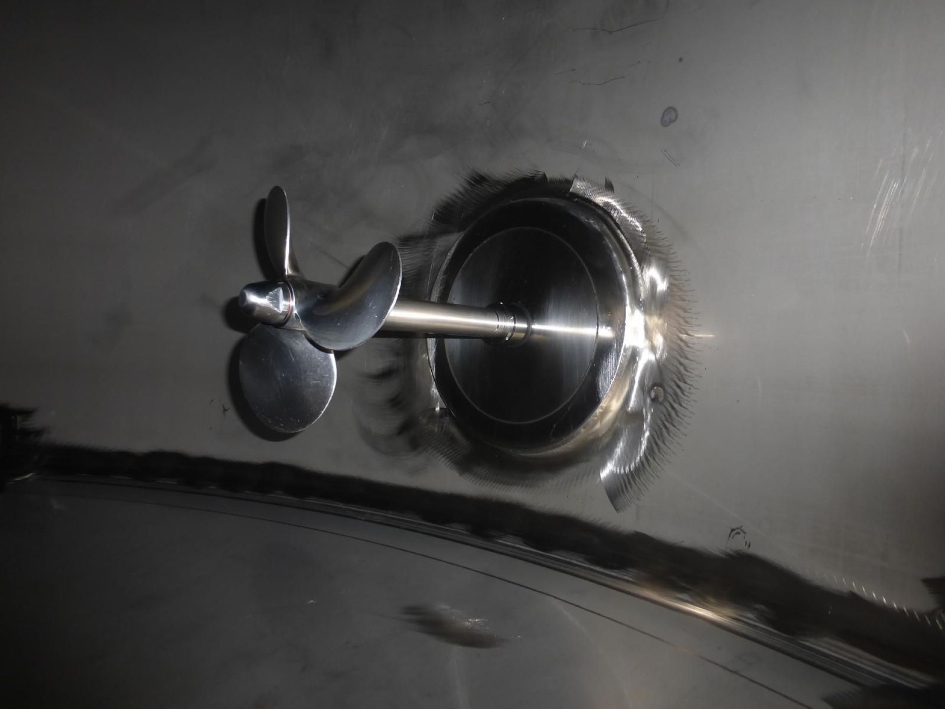 Edelstahl-Rührwerkbehälter aus V2A, stehend (2)