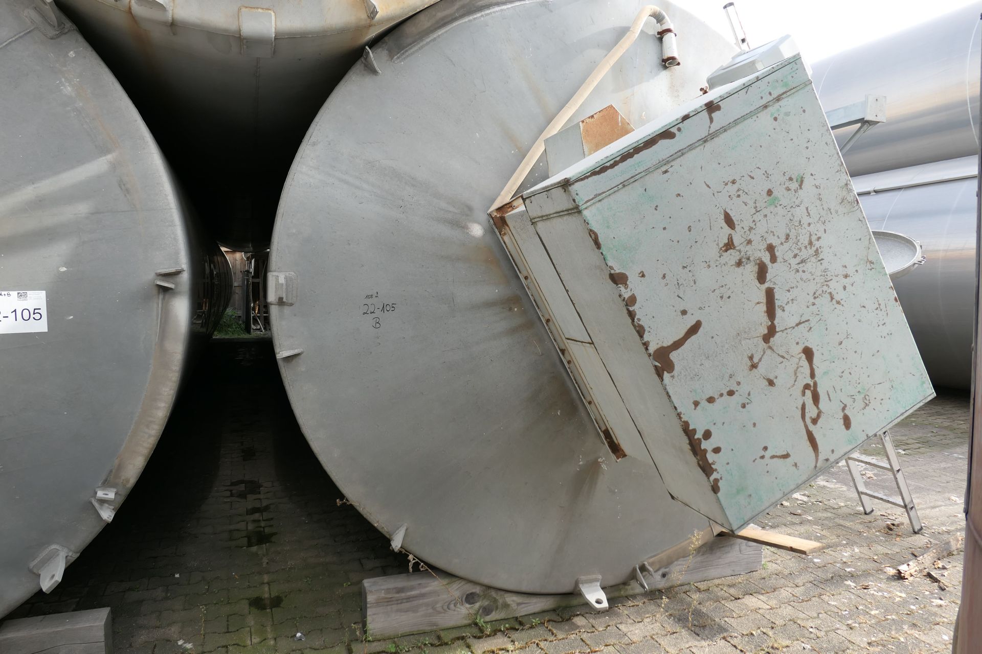 Aluminiumsilo mit langer Standzarge (2)