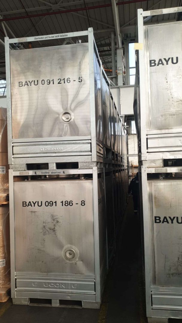 Stapelbare Edelstahl-Transportbeh&auml;lter aus V2A (1)