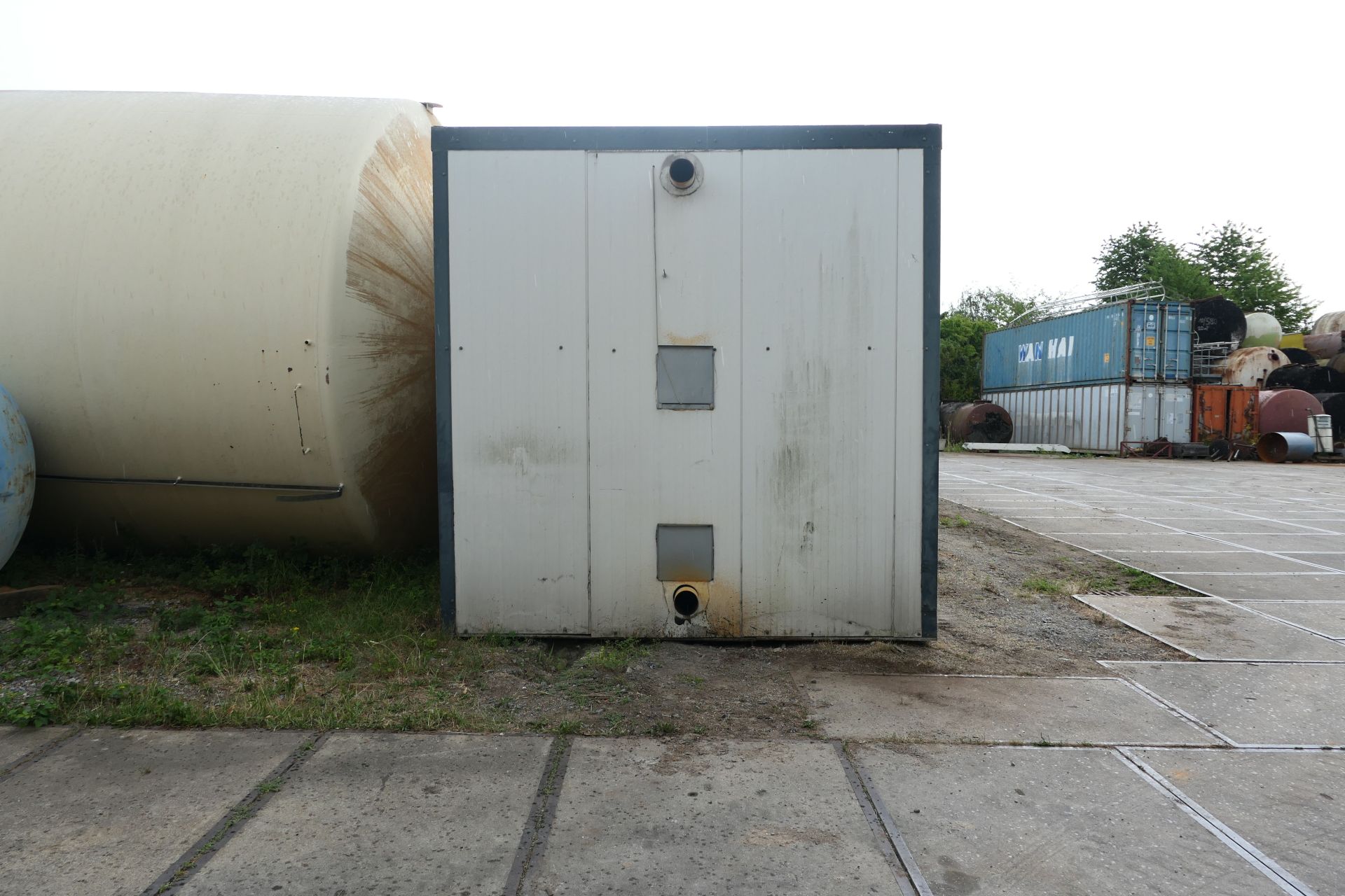 100 m³ Pufferspeicher aus Stahl, liegend, isoliert (2)