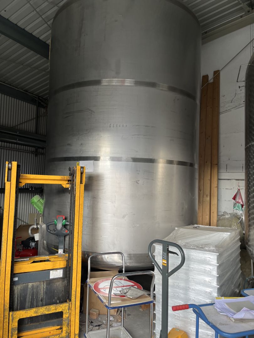 Edelstahl-R&uuml;hrwerkbeh&auml;lter, stehend (1)