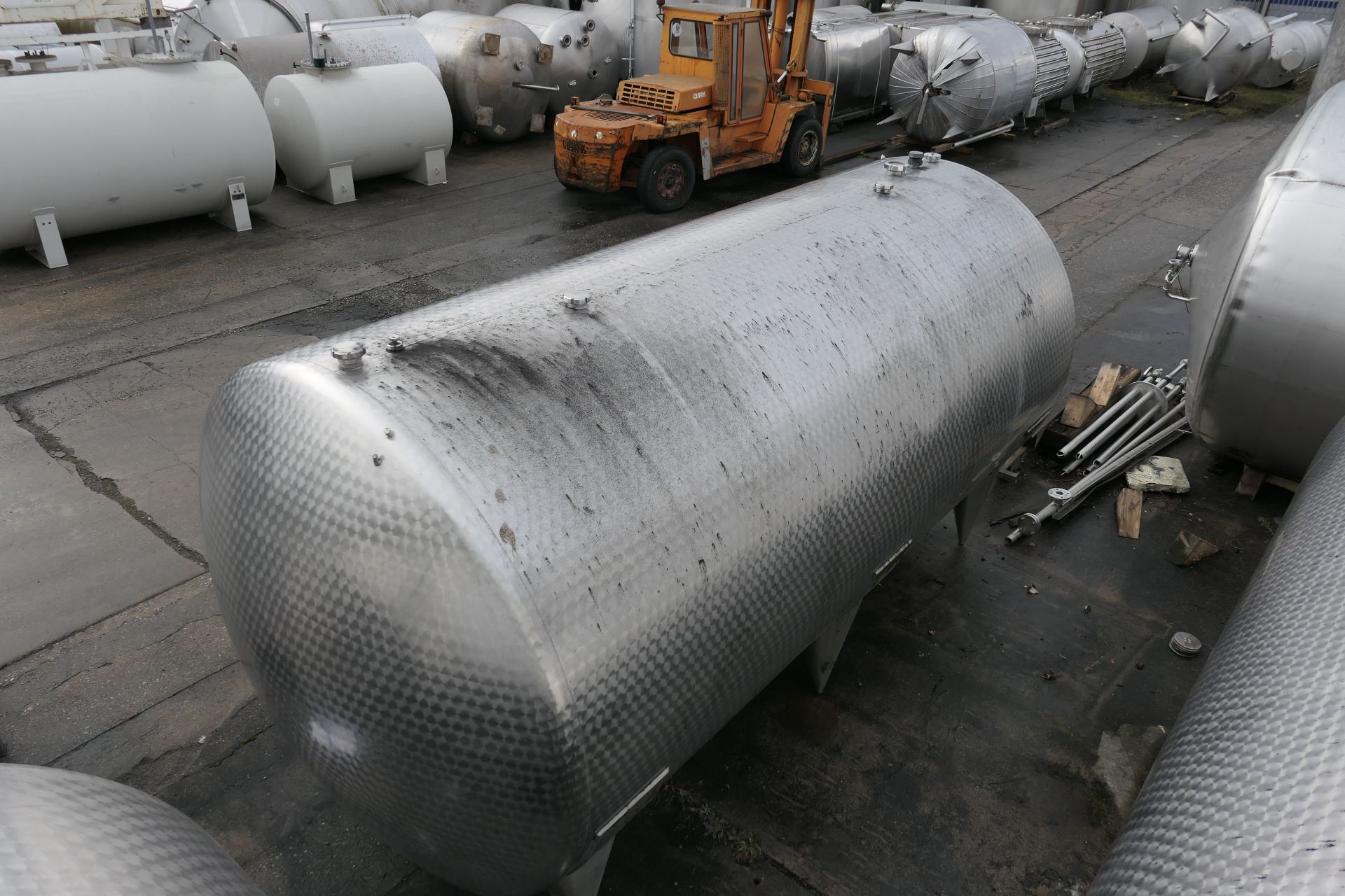 Lagerbehälter aus Edelstahl (V2A), liegend (2)