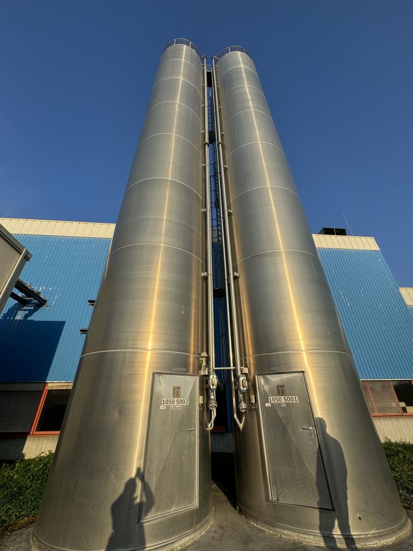 Aluminiumsilo mit langer Standzarge (Granulatsilo) (1)