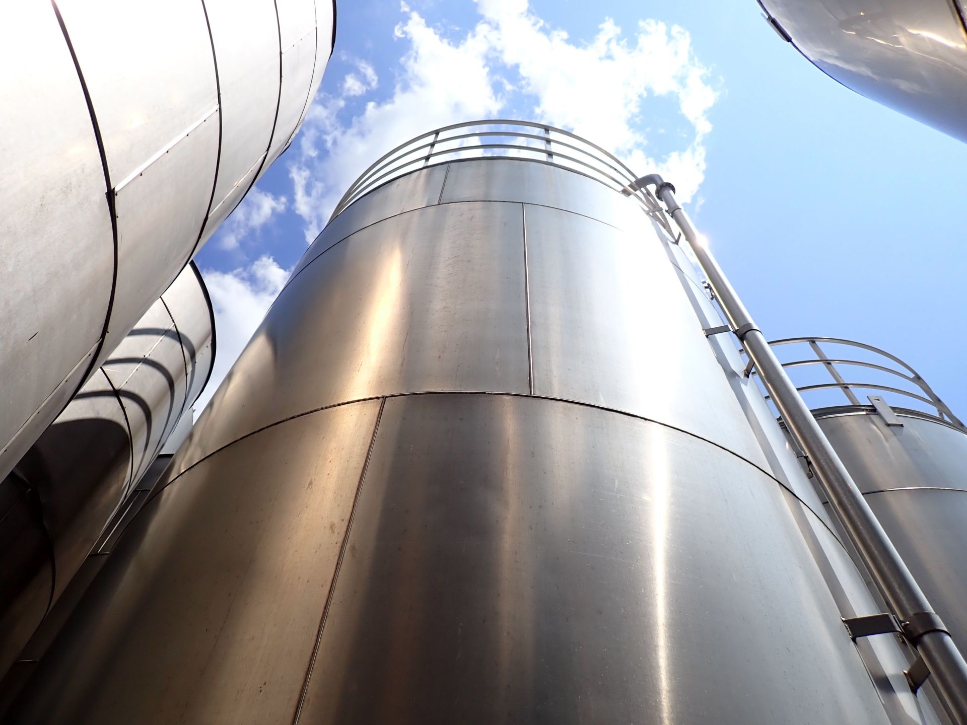 Aluminiumsilo mit langer Standzarge (2)