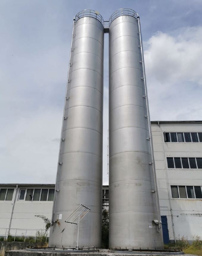  (1)