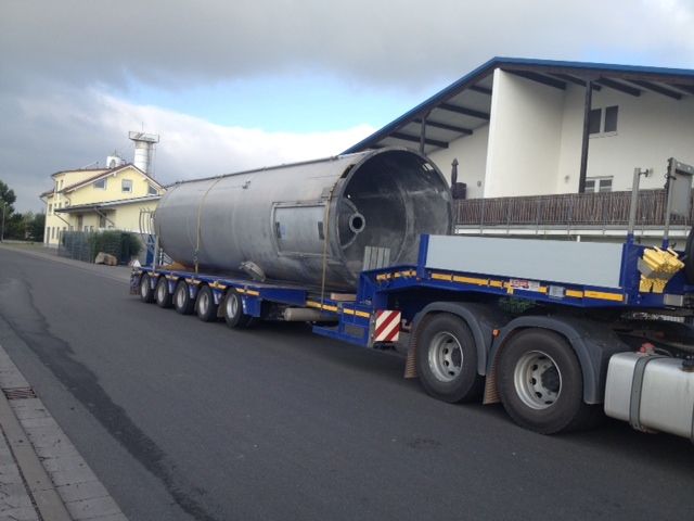 Aluminium silo with long skirt, 30 m³ (5)