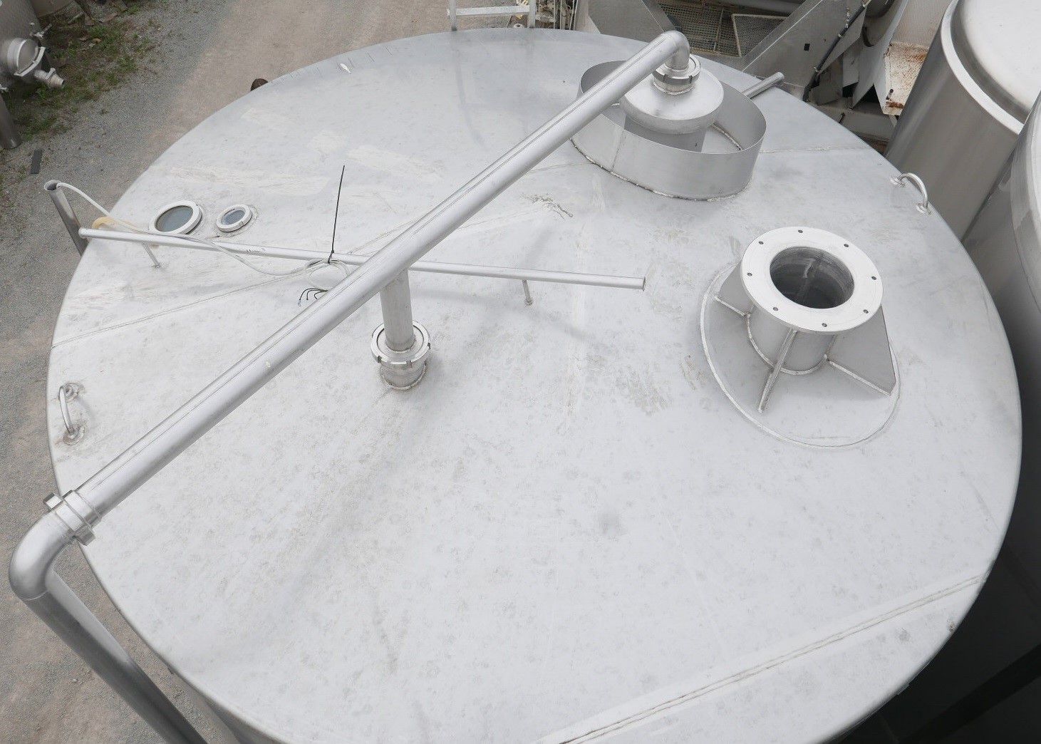 Rührwerkbehälter aus Edelstahl (V2A) ohne Rührwerk (2)