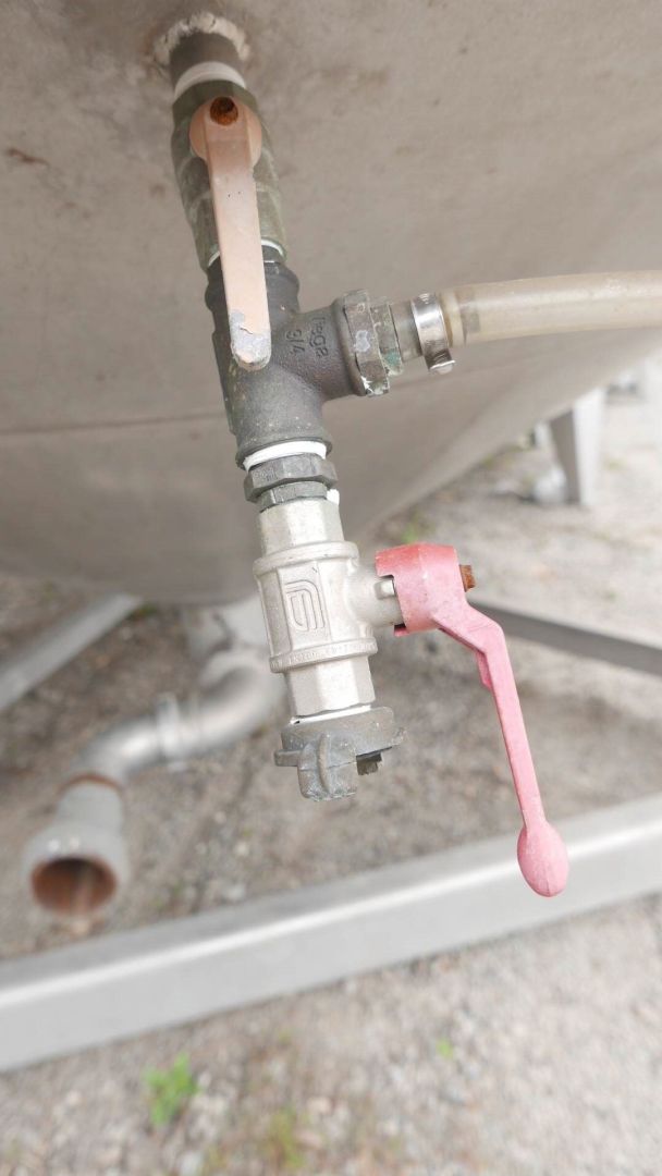 Rührwerkbehälter aus Edelstahl (V2A) ohne Rührwerk (4)