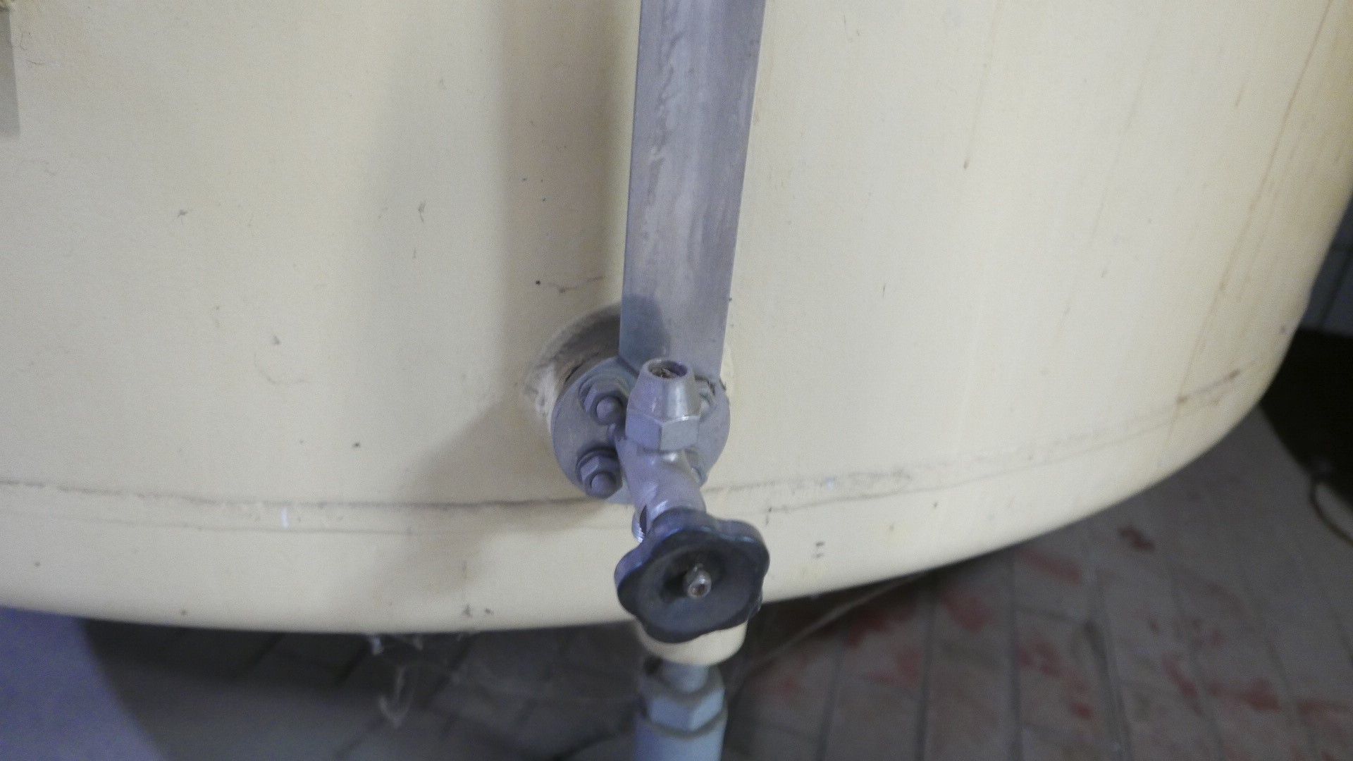 Lagerbehälter aus Stahl, innen schichtet (5)