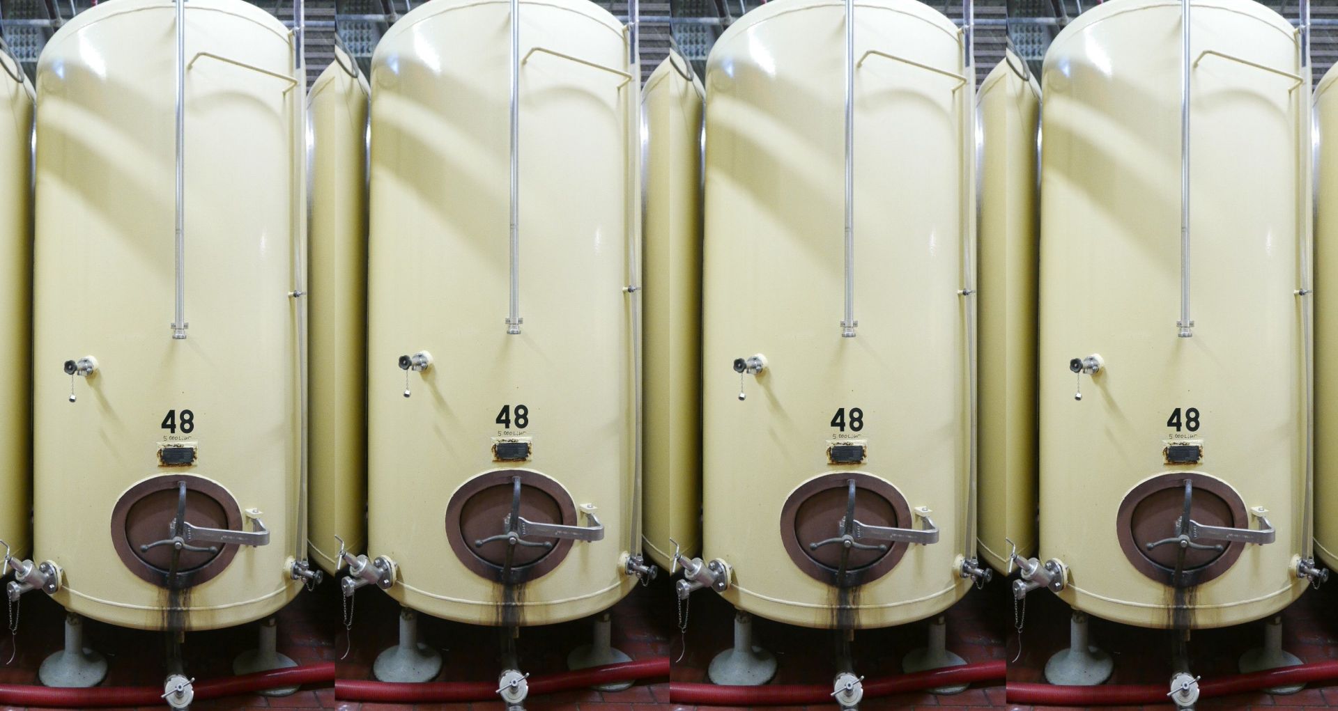 Lagerbehälter aus Stahl, innen beschichtet (2)