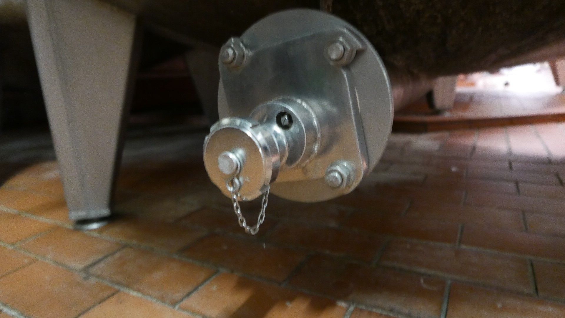 Lagerbehälter aus Edelstahl (V2A), WSt. 1.4301 (4)