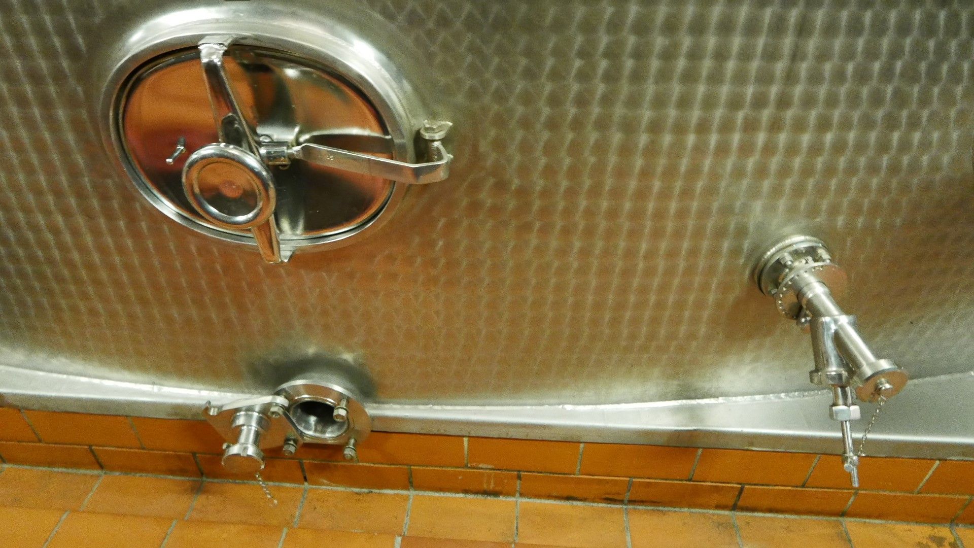 Rührwerkbehälter aus Edelstahl (V2A), Flachboden (4)