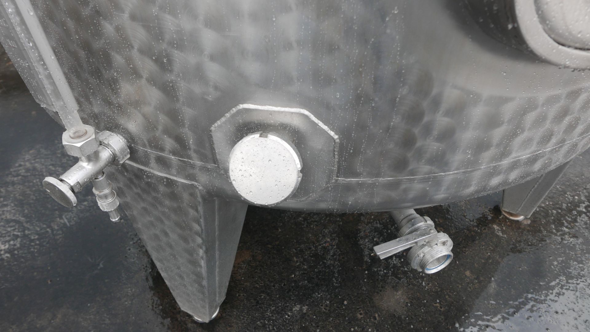 Rührwerksbehälter aus Edelstahl (V2A), stehend (3)