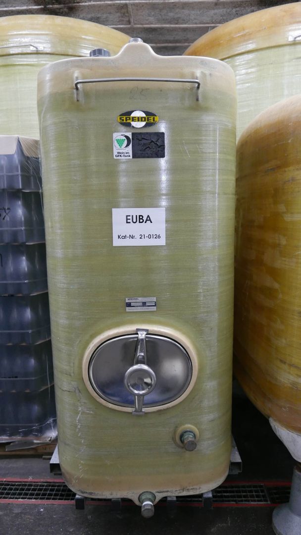 Speidel Lagertank aus GFK, kubisch, stehend (1)
