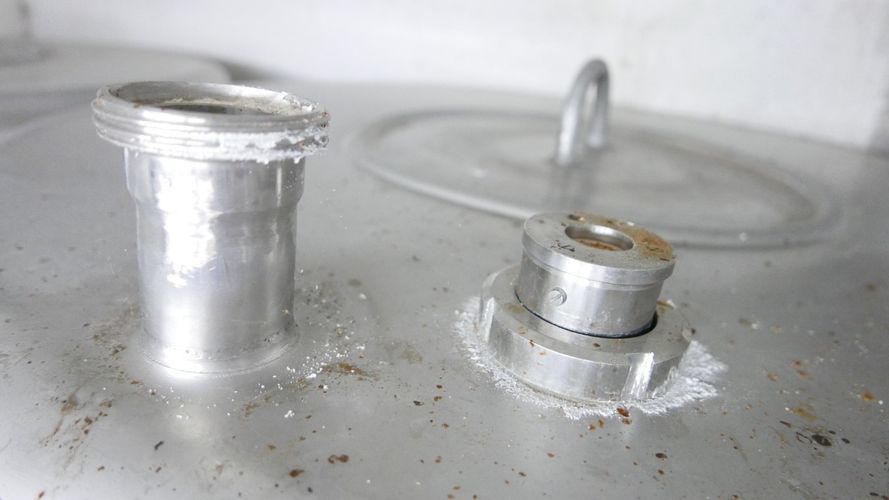 Edelstahlbehälter aus V2A, stehend (4)