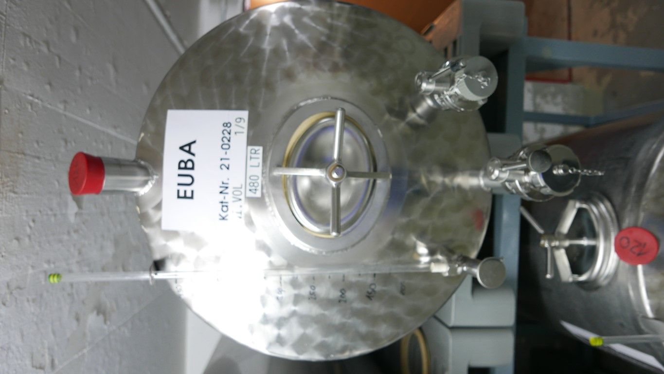 Edelstahlbehälter aus V2A, liegend (2)
