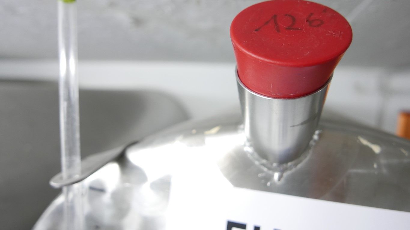 Edelstahlbehälter aus V2A, liegend (4)