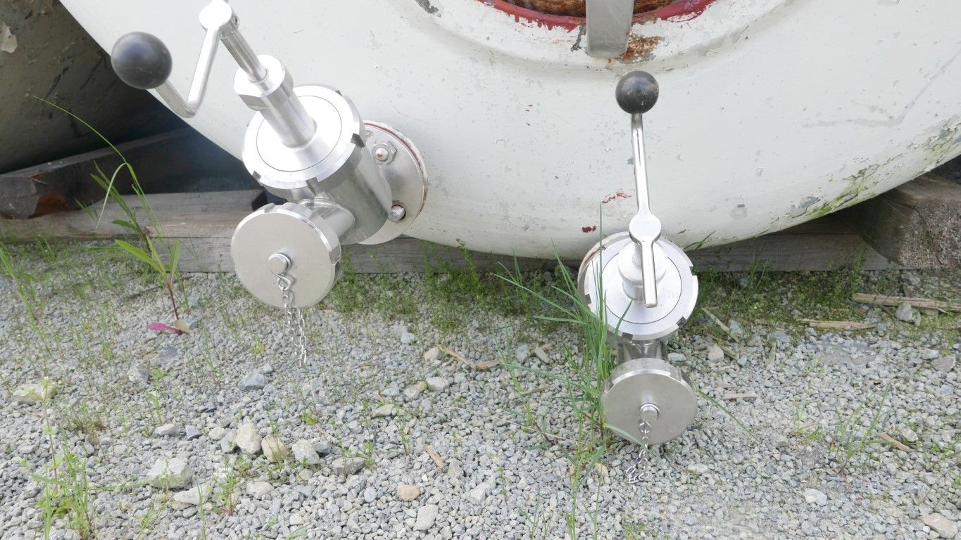 Sektdrucktank aus Stahl, liegend (4)