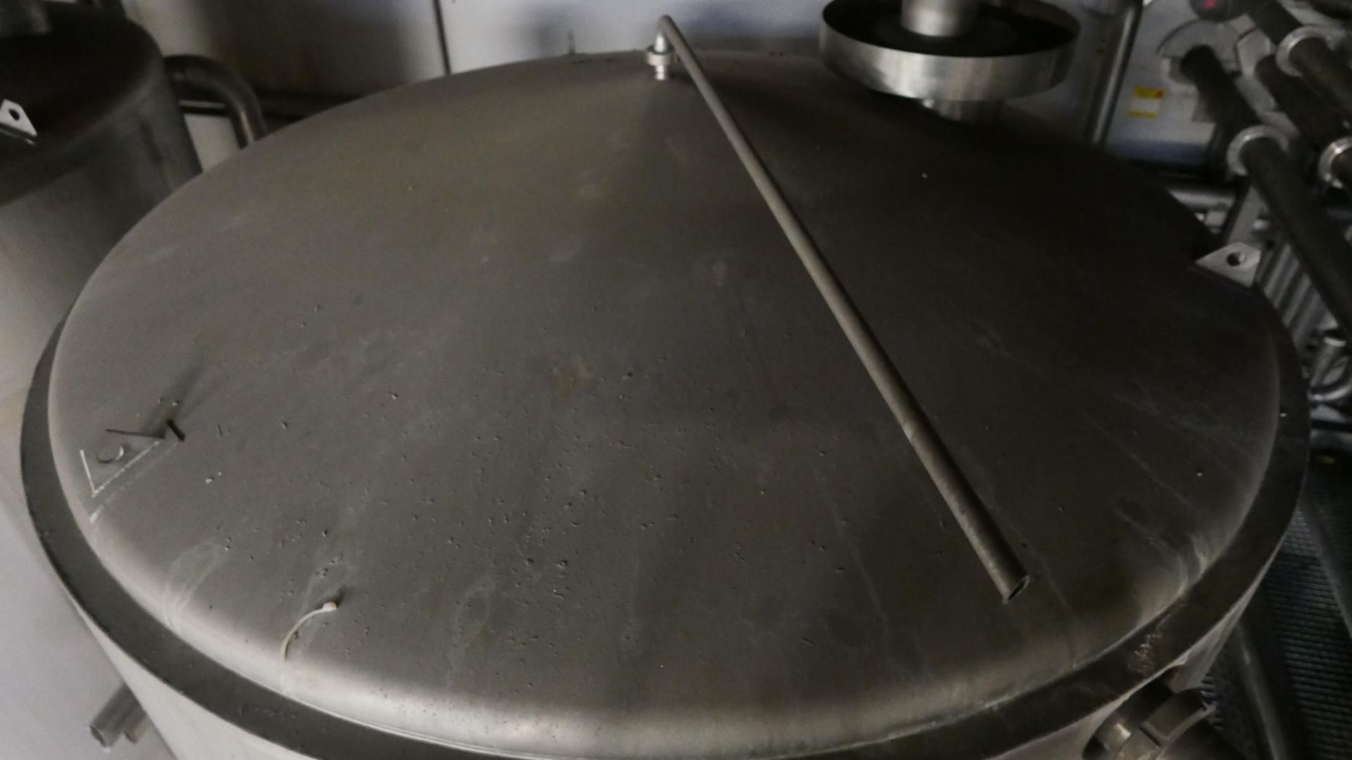 Edelstahlbehälter aus V2A, stehend, mit Isolierung (3)