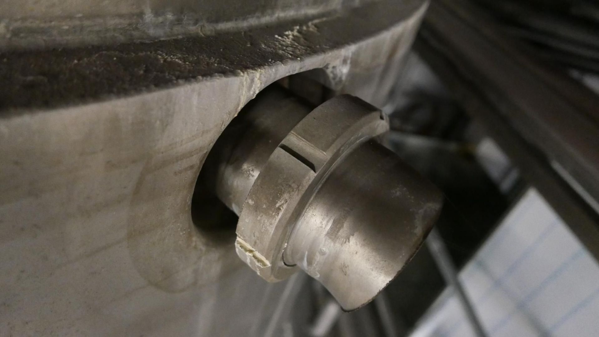 Edelstahlbehälter aus V2A, stehend, mit Isolierung (4)