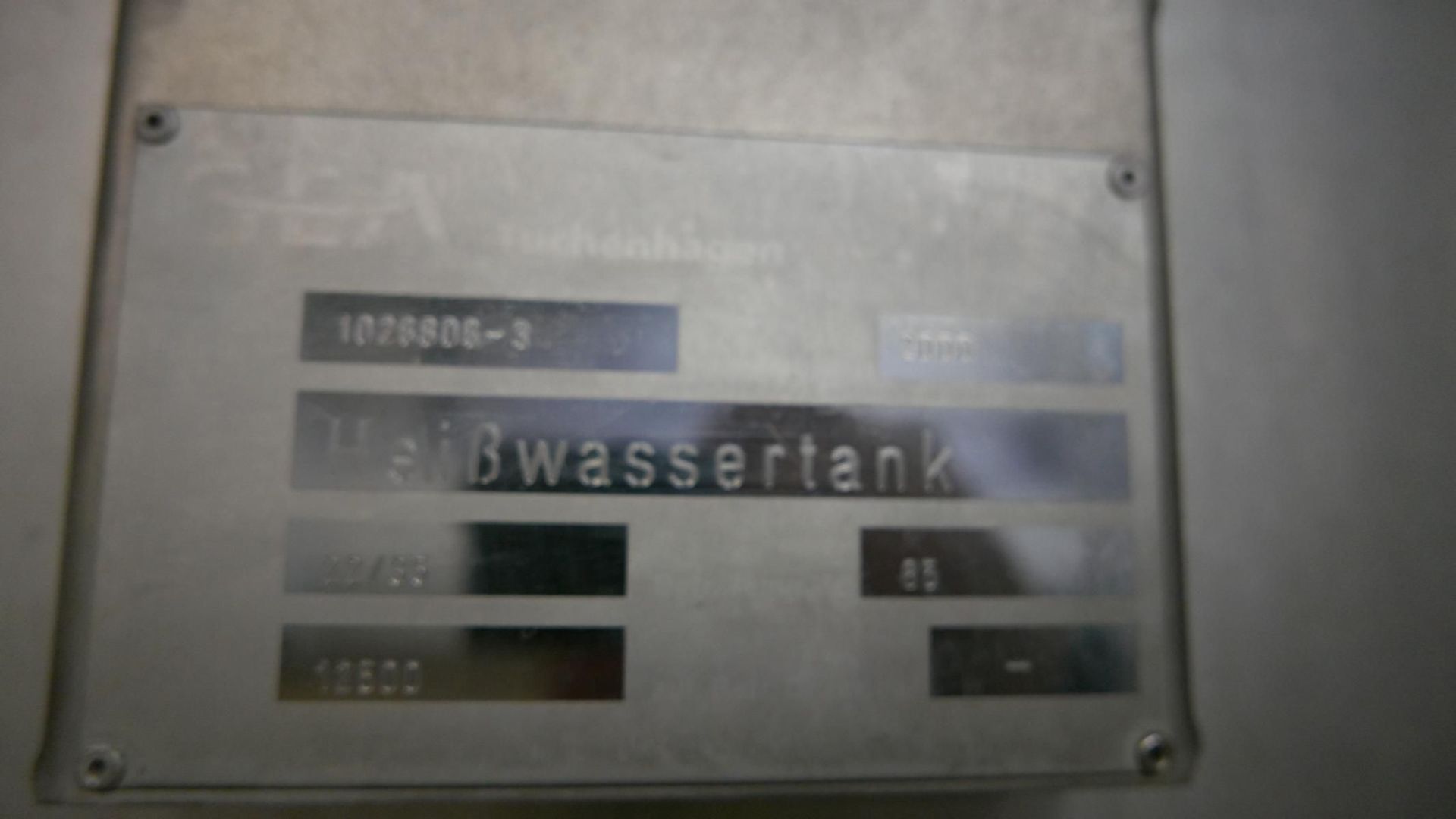 Edelstahlbehälter aus V2A, stehend, mit Isolierung (2)