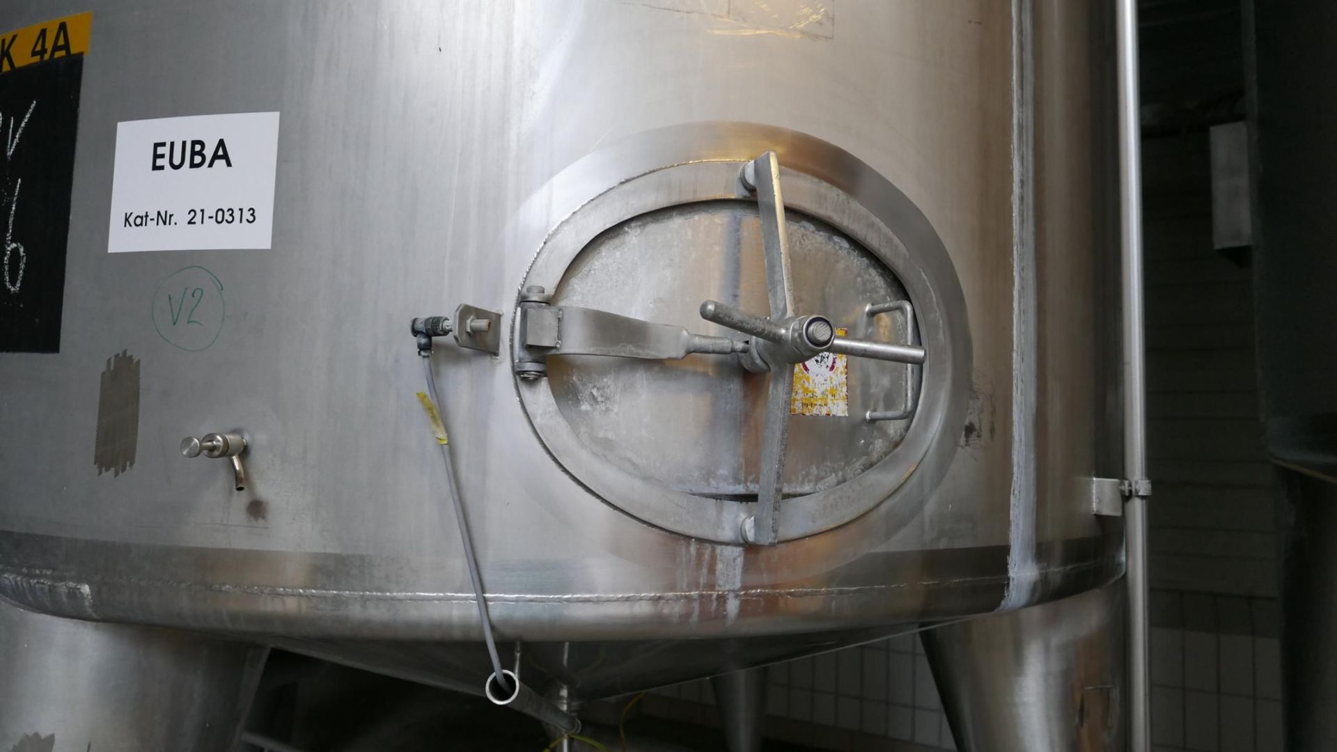 Edelstahl-Rührwerkbehälter aus V2A, stehend (2)