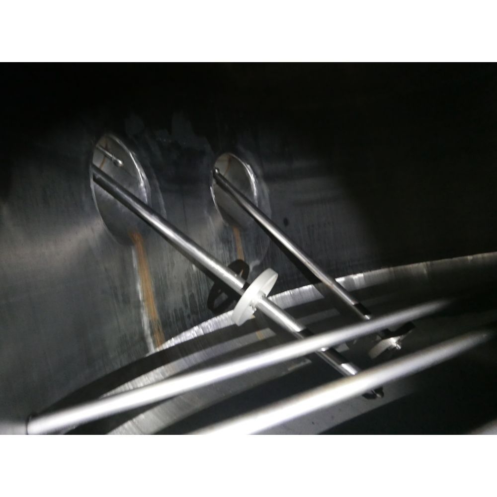 Edelstahl-Rührwerkbehälter aus V2A, Zuckerlösetank (3)