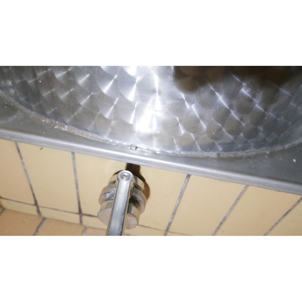 Edelstahl-Flachbodenbehälter aus V2A, stehend (5)