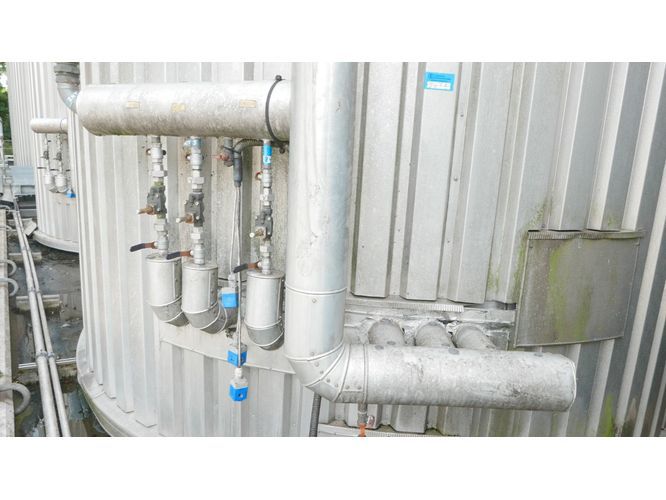 Zylindrokonischer Biertank/ZKT aus Stahl, stehend (5)