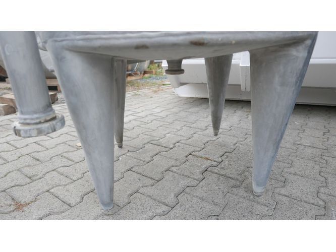 Edelstahl-Rührwerkbehälter aus V2A, stehend (2)