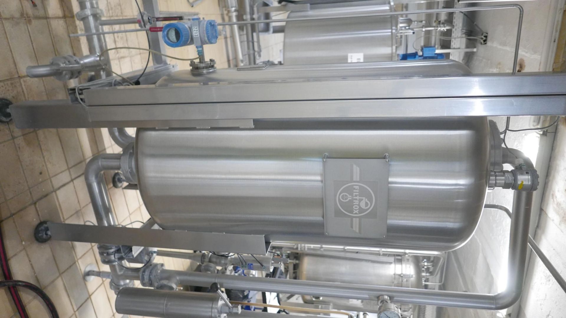 Edelstahl-Druckbehälter aus V2A, stehend (3)