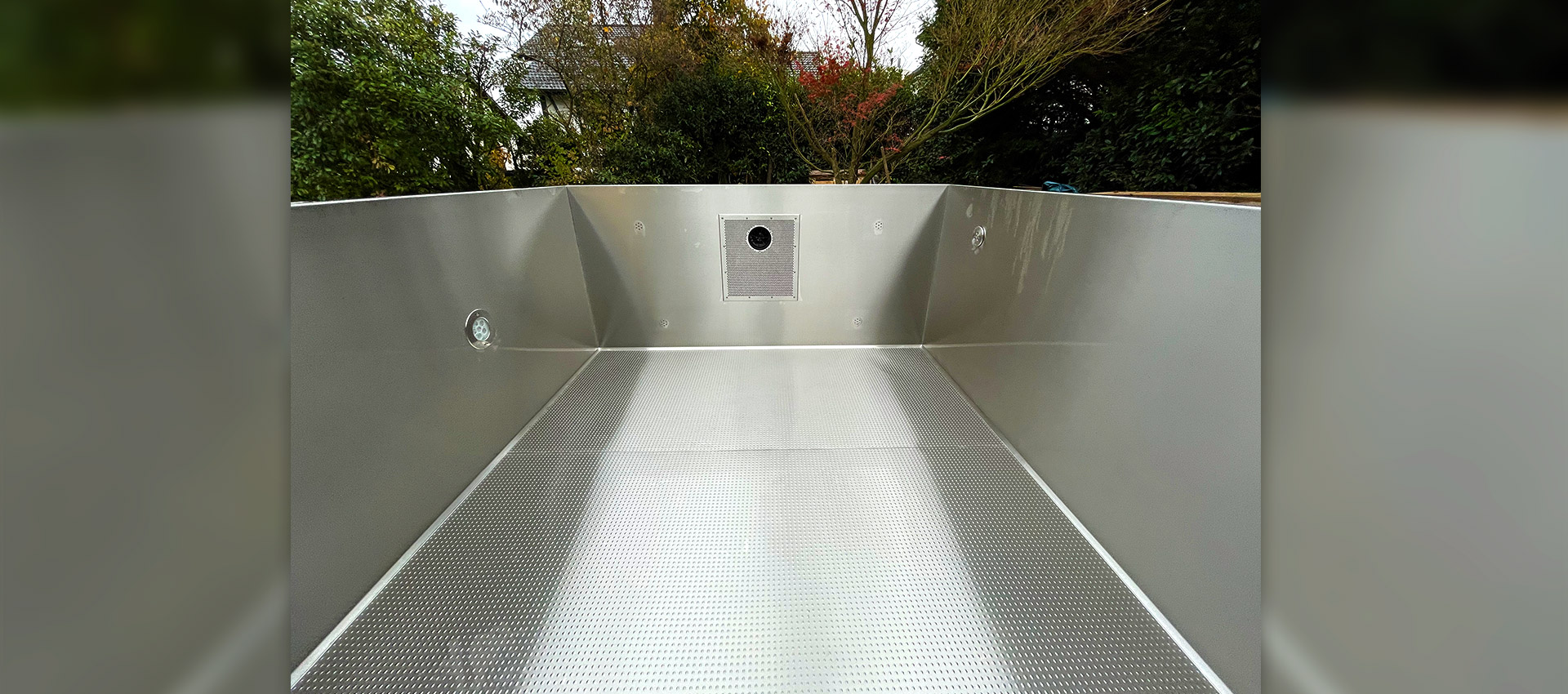 Tank und Apparate Barth GmbH: Edelstahlpools 03