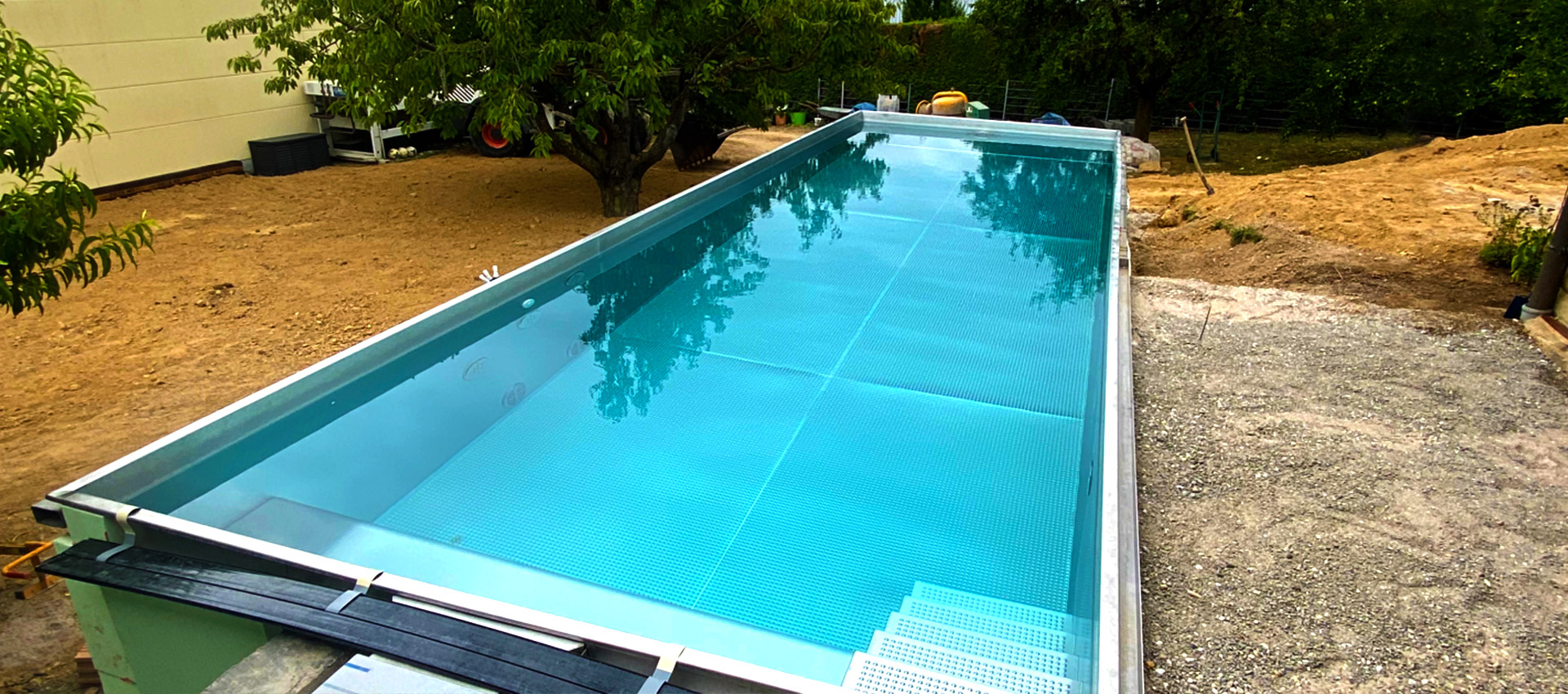 Tank und Apparate Barth GmbH: Edelstahlpools 04