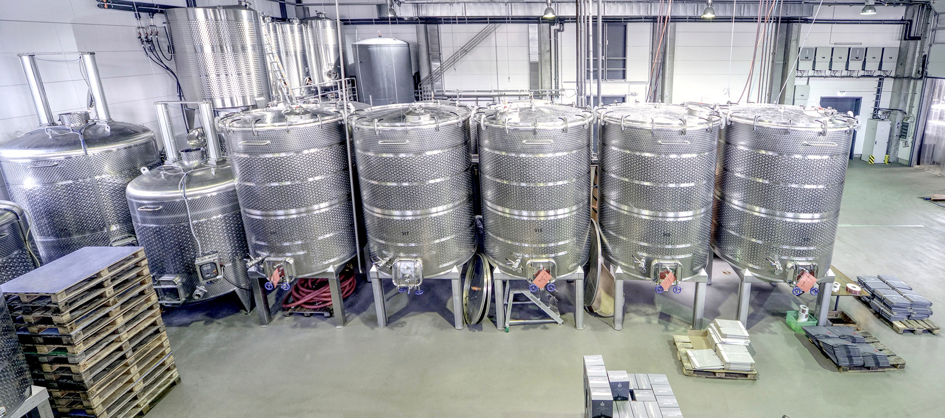 Tank und Apparate Barth GmbH: Lagertanks Edelstahl 04